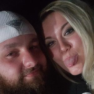 Meet your Posher, Dustin